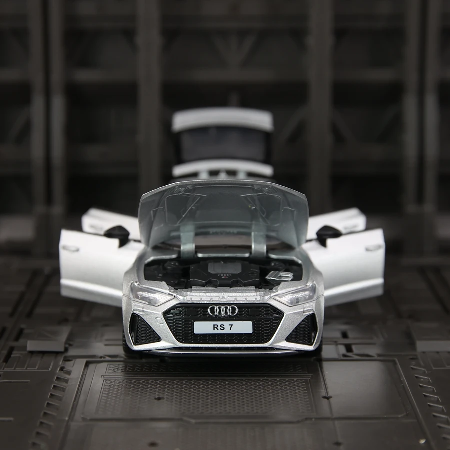 Simulation 1:32 de modèle de voiture en alliage RS7, jouets acousto-optiques pour enfants, avec fonctions sonores et d'éclairage simulées