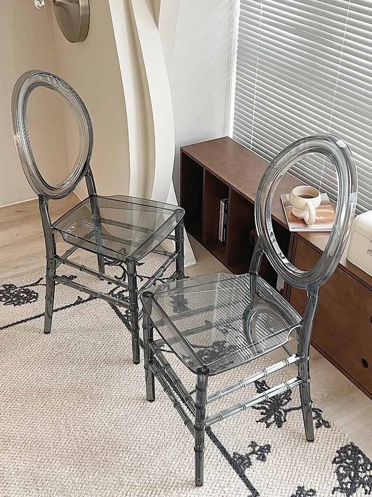 The product can be customized.Transparent chair backrest home online celebrity plastic Nordic acrylic dining chair designer cha