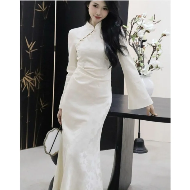 

Autumn Winter New Chinese-style Women Clothing Improved Cheongsam High-end Exquisite Elegant Purple Button-up Dress Traditional