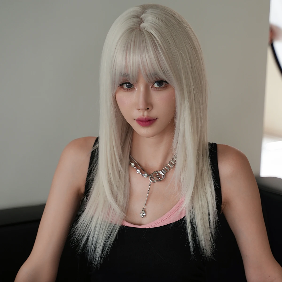Long Straight White Wig for Women High Synthetic Layered Heat-Resistant Modest Fashion Wear and Go Beige Wigs with Neat Bangs