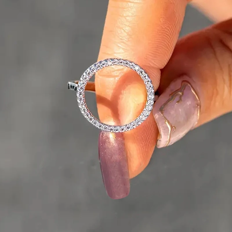 Women's Minimalist Hollow Round Shaped CZ Ring