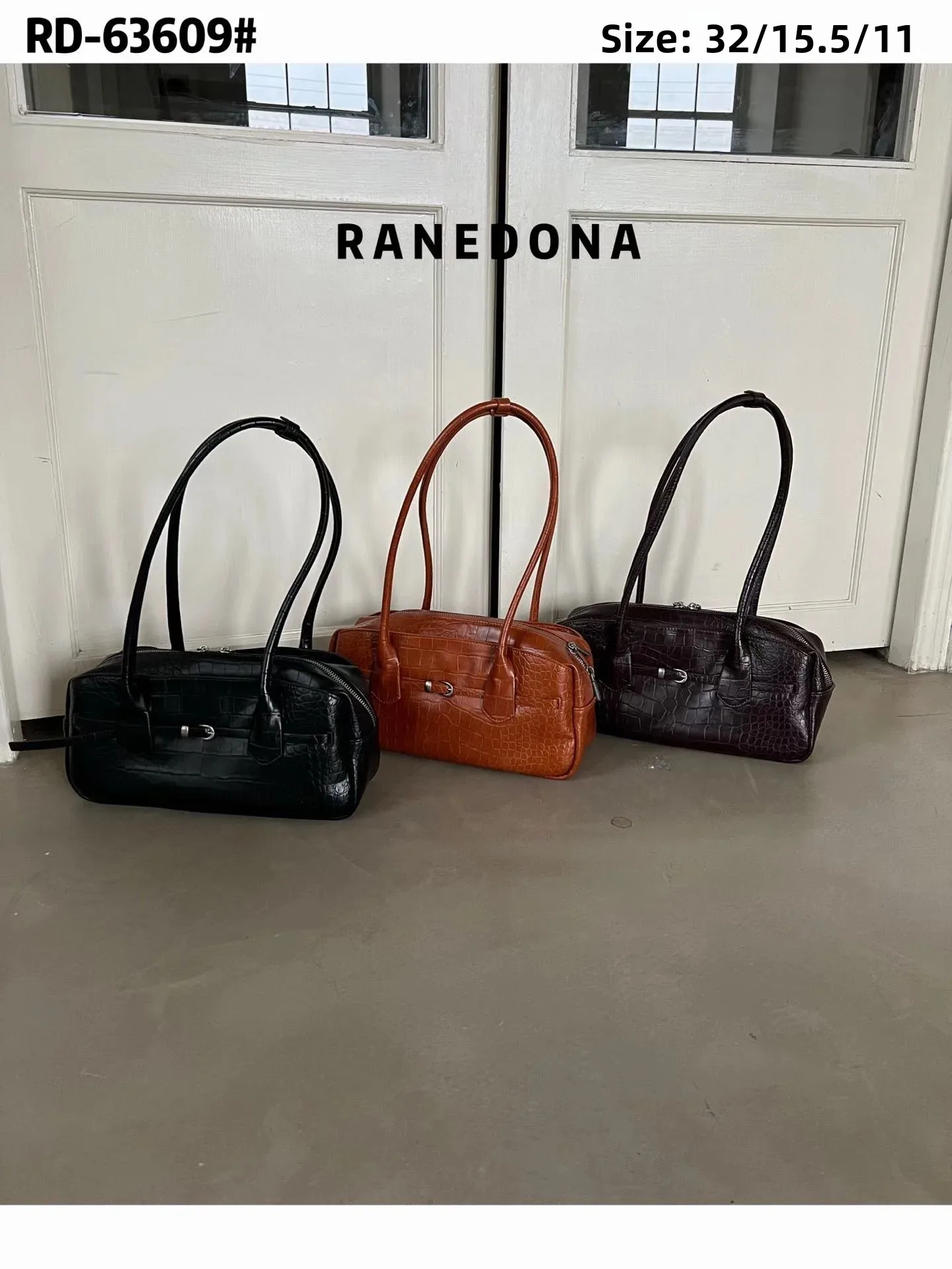 Oil Waxed Leather Crocodile Pattern Handbag Women's Shoulder Bag Long Handle French Bread Bag Simple Match All Season Bag