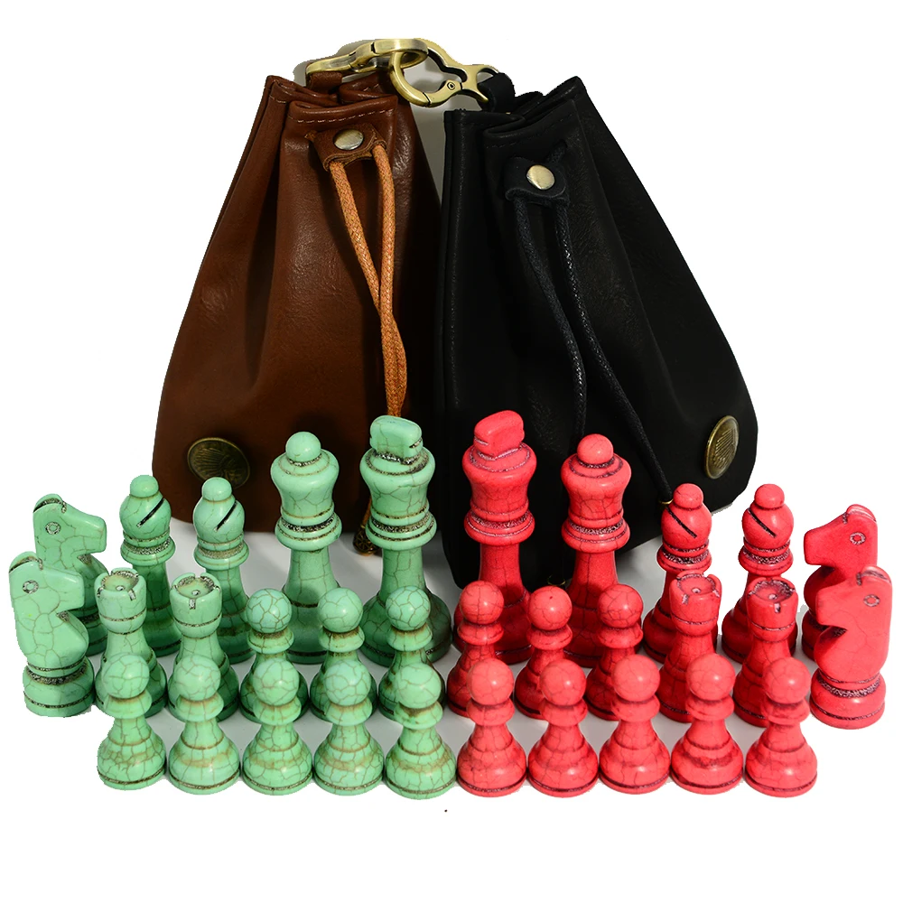 New 32 Pieces of Red and Green Turquoise Chess Pieces Paired with Artificial Leather Storage Bags for Board Games and Chess Toys