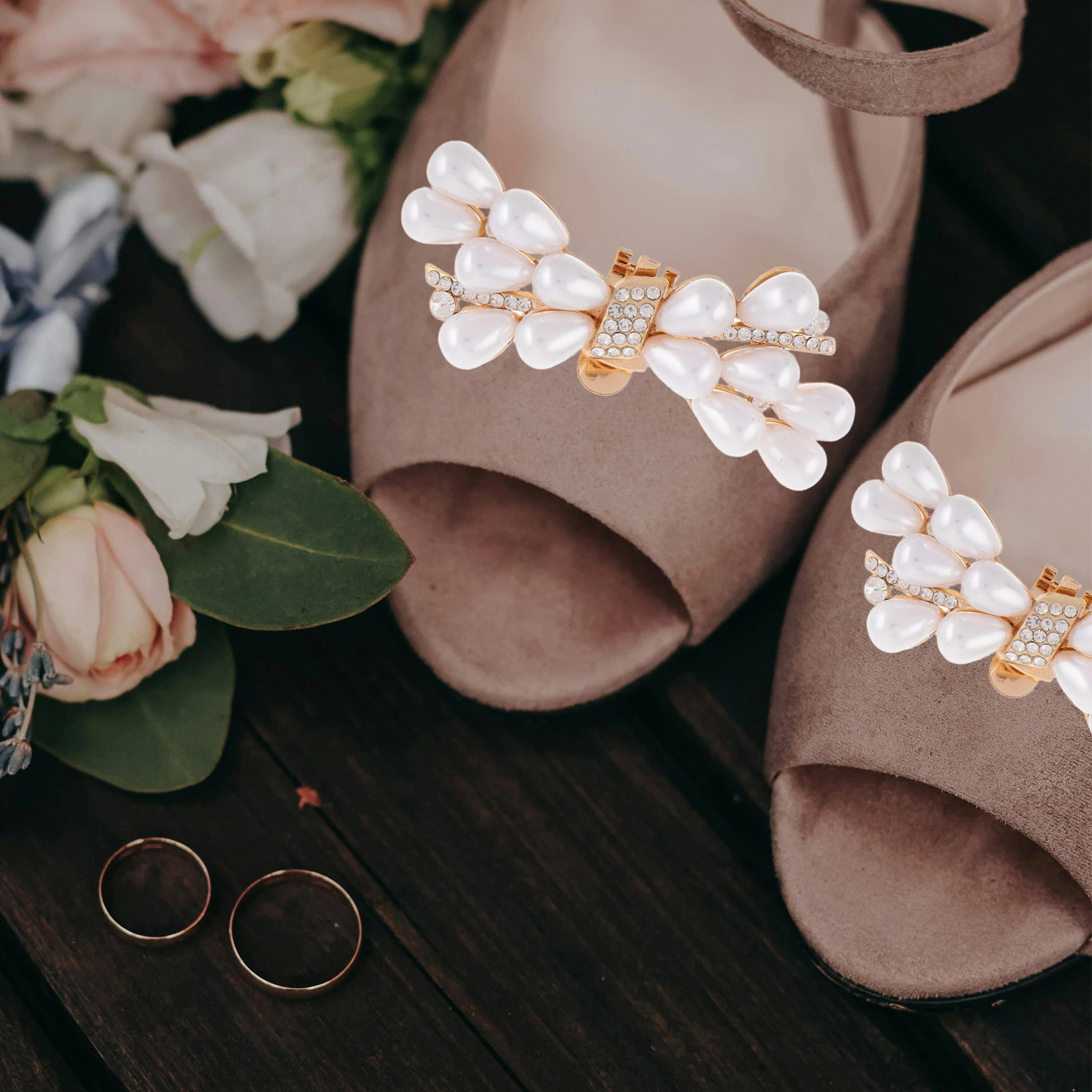 

2pcs Detachable Shoe Buckle Elegant Heels Straps Plastic Clips Women Shoes Fashion Casual Stable Comfort High Quality