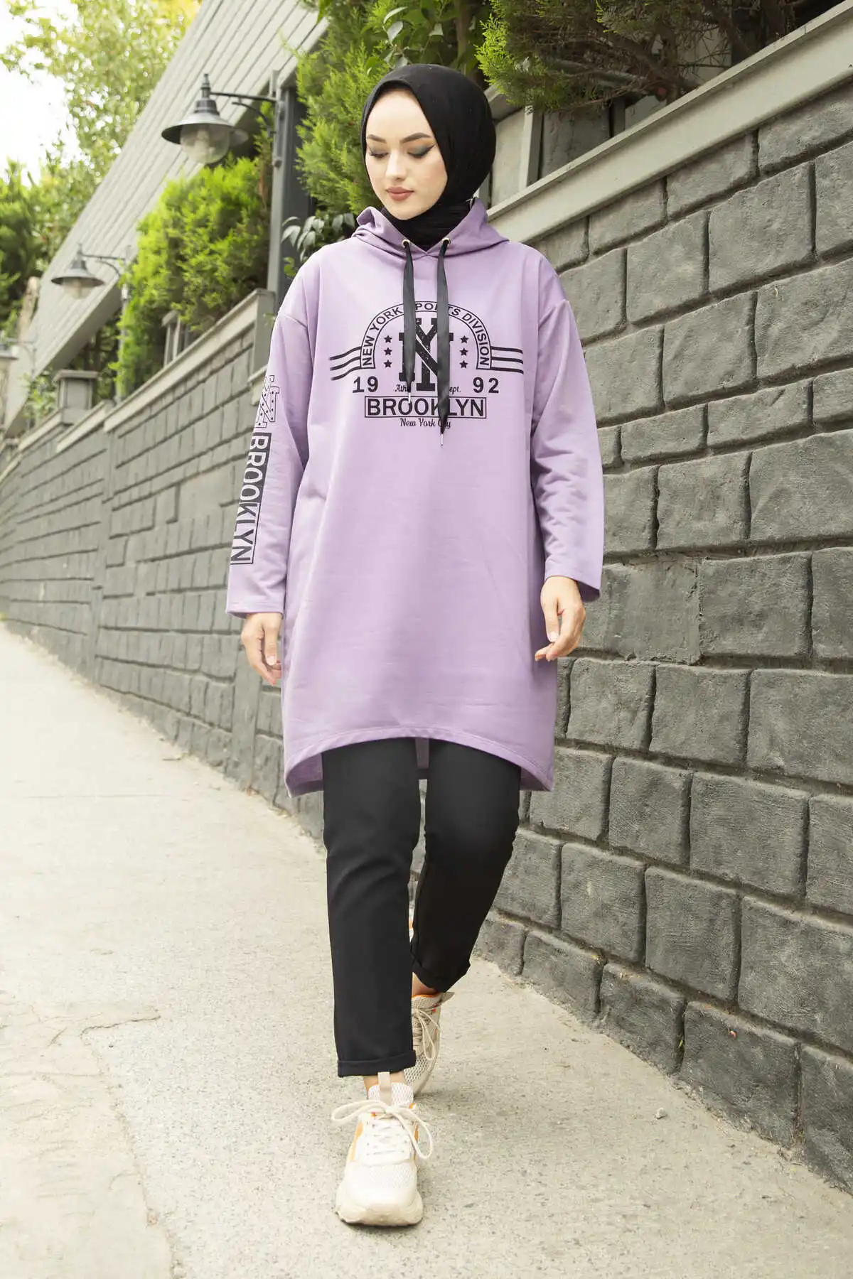 Black New York Printed Sportswear Tunic NY-Lilac