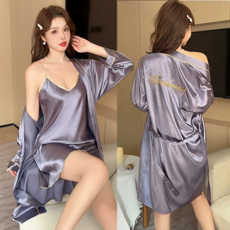 New Pajamas Female Sexy Halter Nightgown Bathrobe Set Summer Ice Silk Pajamas Simulation Silk Halter Dress Two-Piece Robe