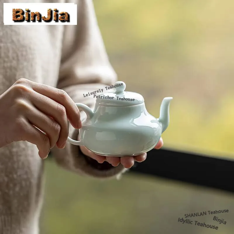 

200ml Handmade Misty Blue Porcelain Teapot Vintage Filter Pot Tea Brewing Kettle with Infuser Oolong Tea Chinese Tea Set Gifts