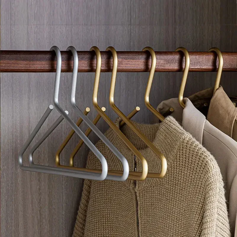 

5PCS/10PCSCoat Hangers Solid Aluminum Alloy Seamless Matte Gold Clothes Hanger Trousers Sweater Storage Racks Wardrobe Organizer