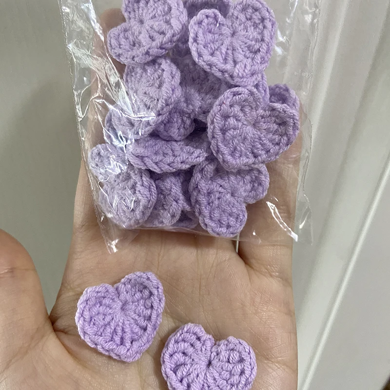50 Stück Bunte Baumwoll-Häkelherzen 2,2 cm Ornamente DIY Haarspangen-Dekoration Handgemachtes Bastelzubehör Stoffapplikationen – Detail 6