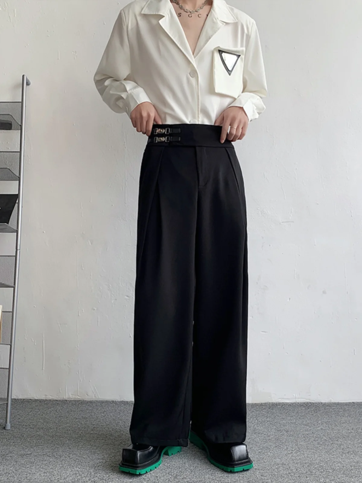 

Spring k Sle Men's Belted Trousers Metal Bule Design Drapey Wide Leg Casual Pants High-End Feel Trendy Straight Cut