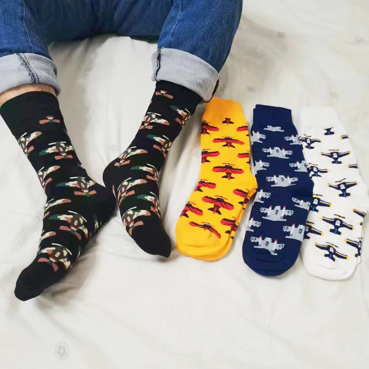 

Funny Airplane Aircrafts Cotton Men Crew Sock Funky Crew Socks Gift Pilot Men Husband Cute Street Socks Novelty Funky White