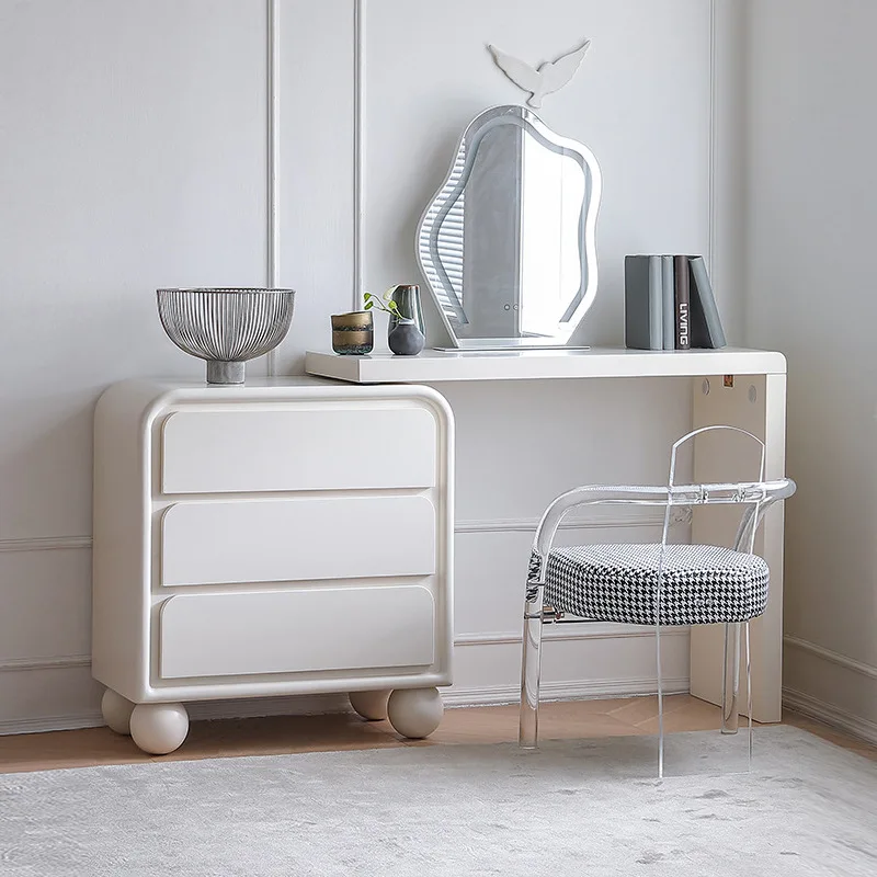 Small-Sized Apartme… - image