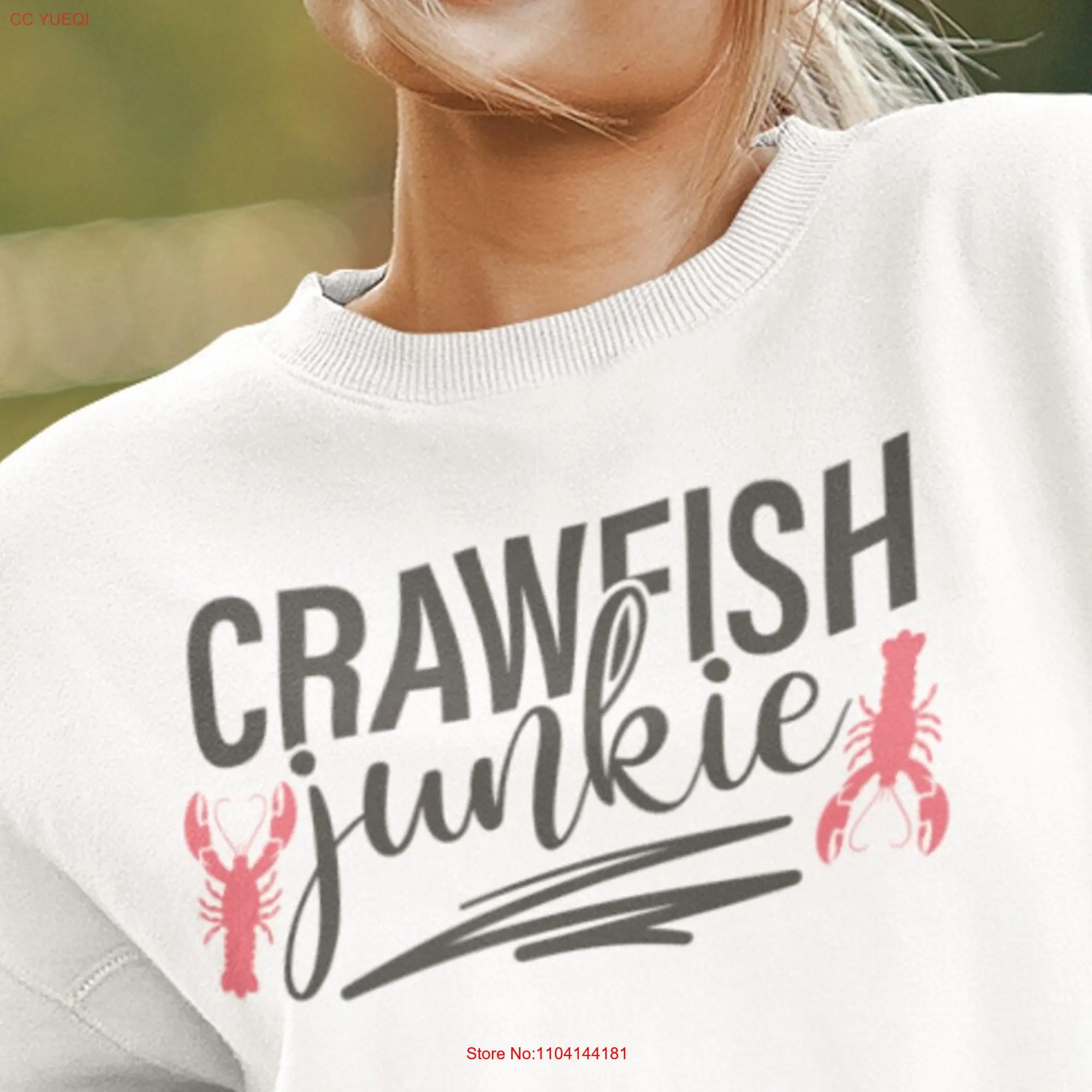 Crawfish T Shirt Louisiana New Orleans Carnival Party Crab Junkie SweaT long or short sleeves