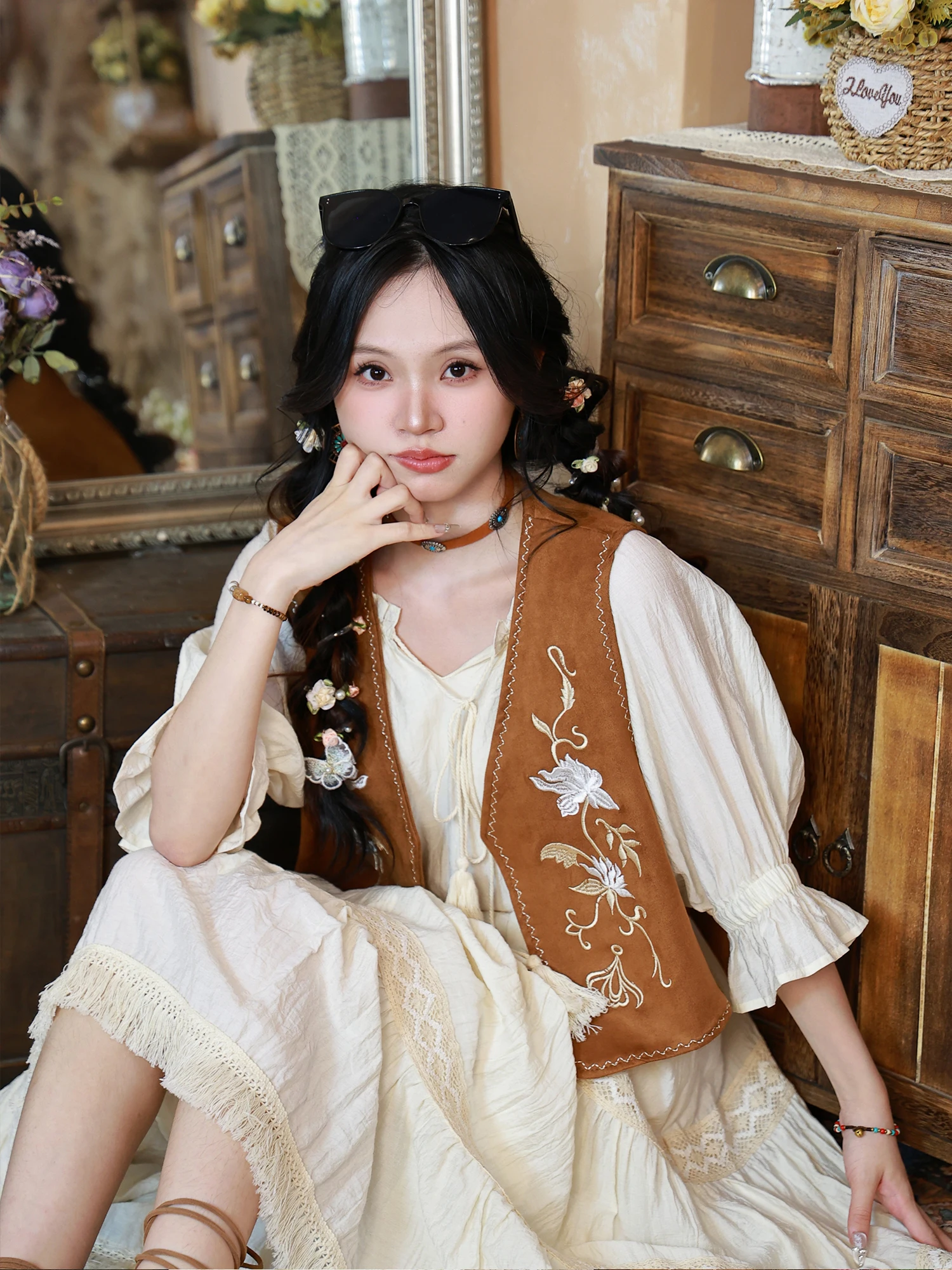 

N Sle жилет с вышитым цветком, жилет для путешествий, фотофои, жилет Ele Quali, топ с искусственной пушкой, женский модный топ