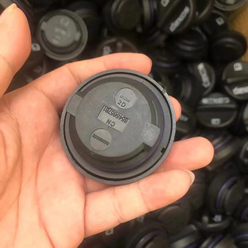 10PCS Original Engine Oil Cap Cover OEM# 55566555 654565761 For Chevrolet Cruze Sonic Aveo Orlando Opel Astra Insignia Zafira