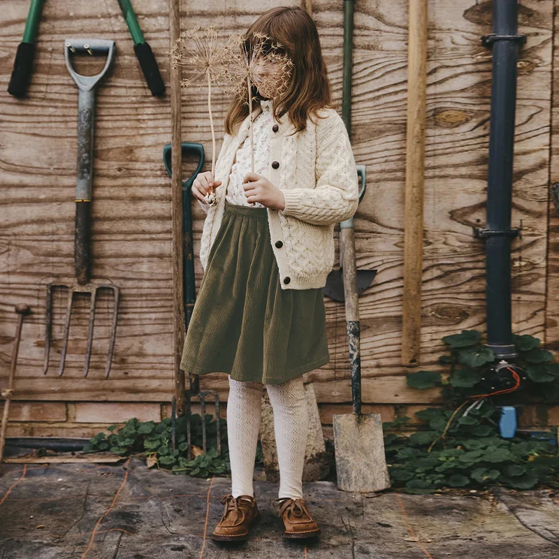 Retro Cord-Minirock mit hoher Taille für Mädchen, Frühlingsneuheit, verstellbare Knöpfe, elastische Taille, locker sitzende Kinderröcke, Mädchen-Winterkleidung – Detail 38