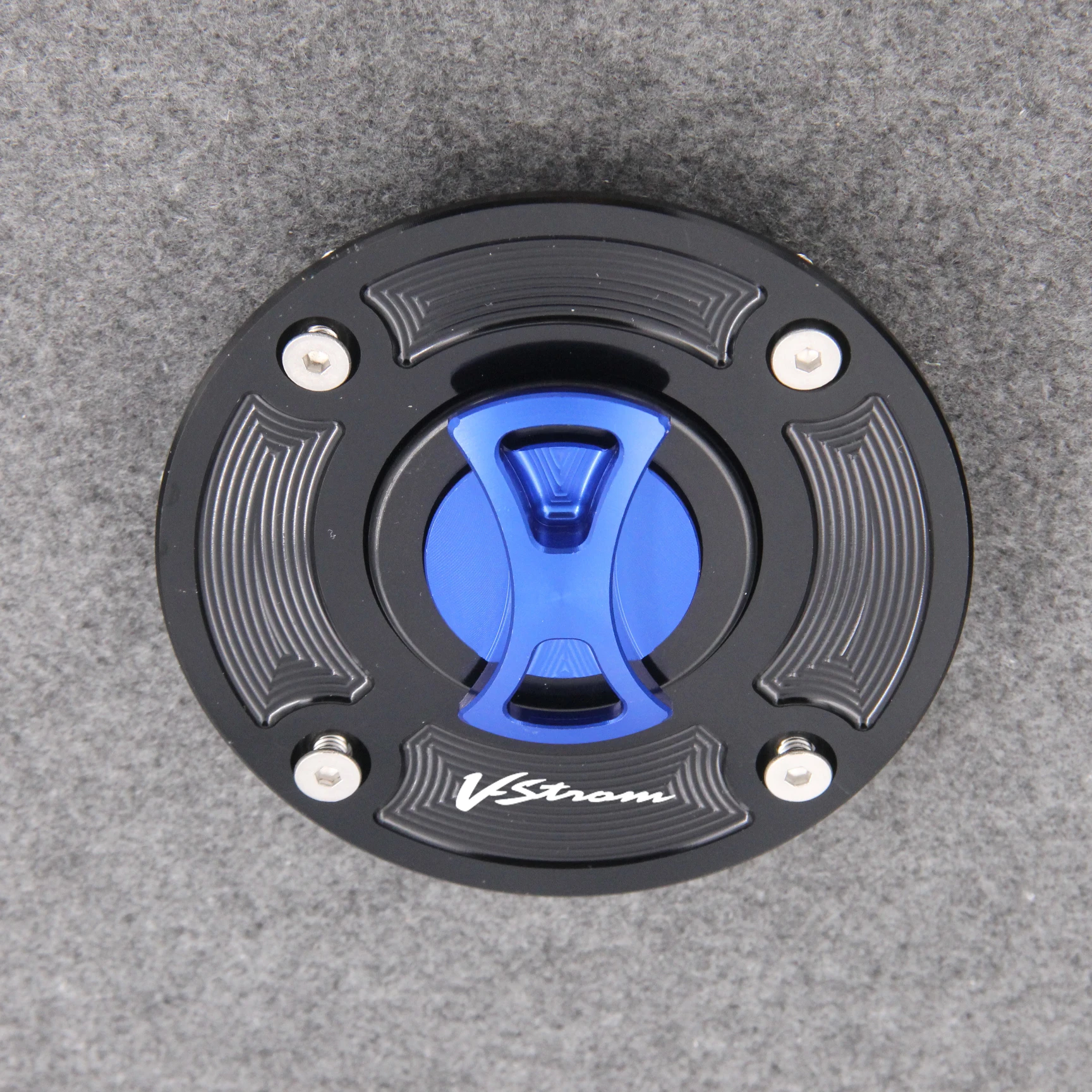 Keyless Motorcycle Fuel Gas Tank cap Cover For Suzuki V-Strom 1000 / DL1000 2002-2012, VStrom 650 / DL650 2004-2011