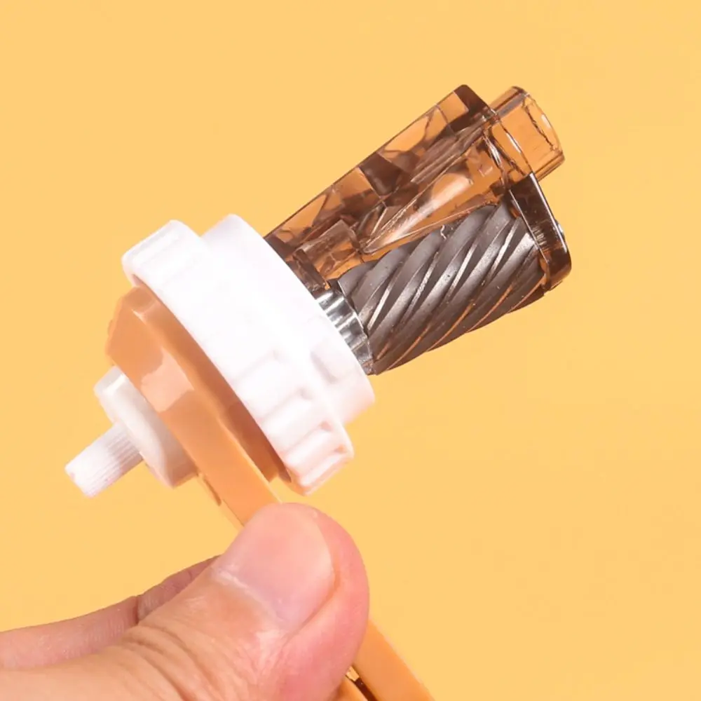 Hand-cranked Capibara Pencil Sharpener Third Gear Adjustable Anti Sticking Lead Pencil Sharpener Automatically Enters Lead
