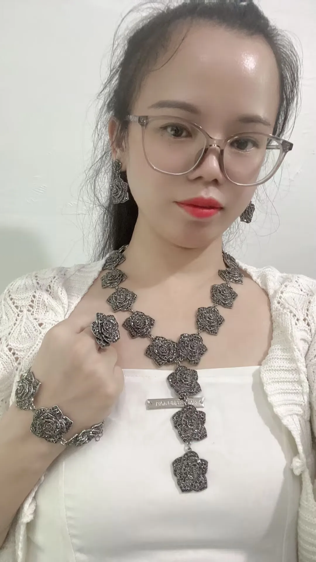Retro Gunmetal Marcasite Rose Flower Jewelry Set Crystal Y Shaped Necklace Drop Earrings Ring Bracelet Women Wedding Party Gift