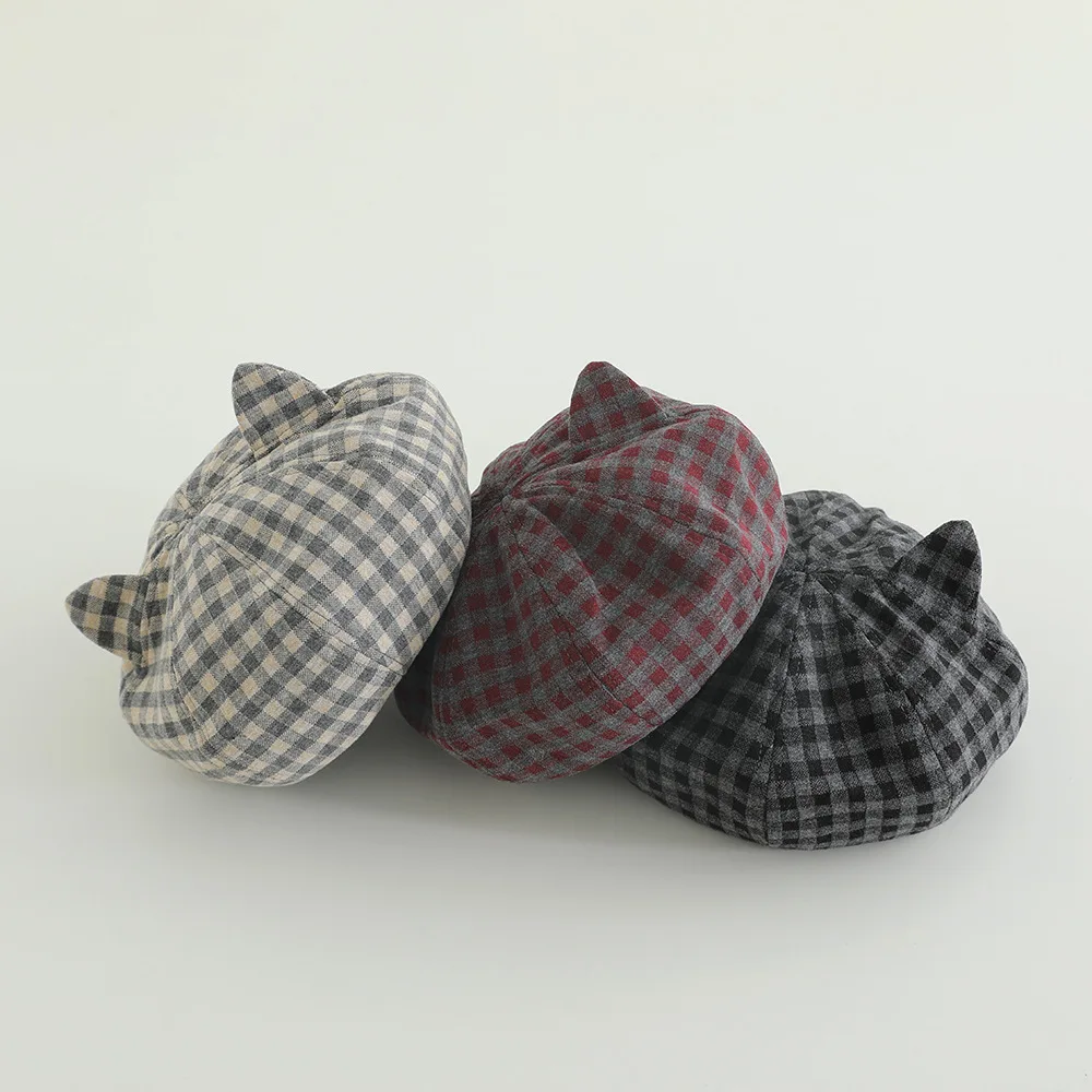 Kids Girls Plaid Berets 2025 New Arrival Children Casual Painter's Hat INS Style Spring Autumn Retro Cat Ear Hats Korean Style