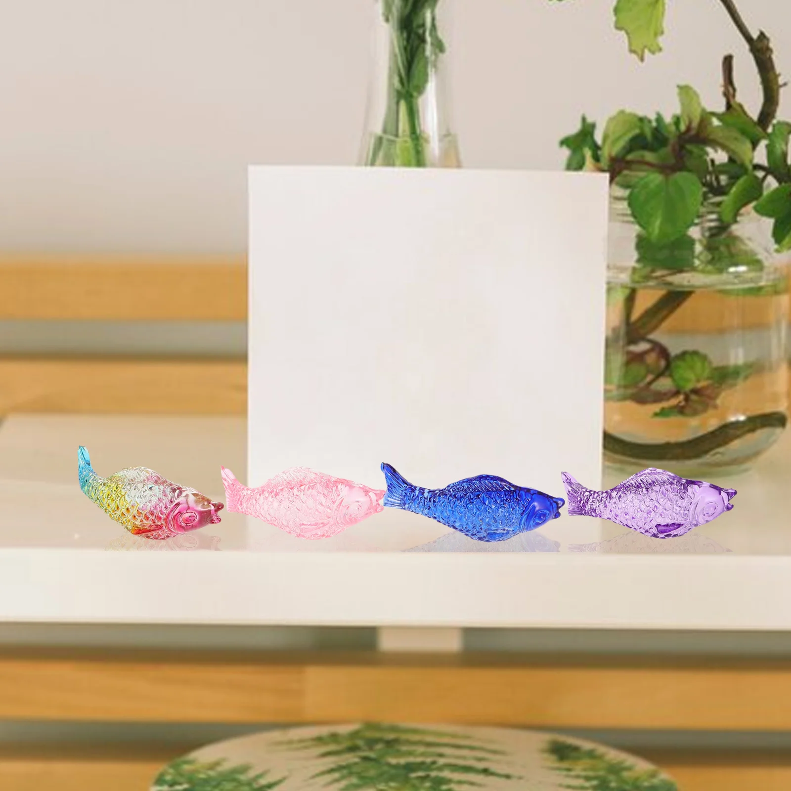 

4Pcs Glass Fish Ornaments Delicate Small Colored Glass Fish Decor for Home Office Kids Party Aquarium Decoration