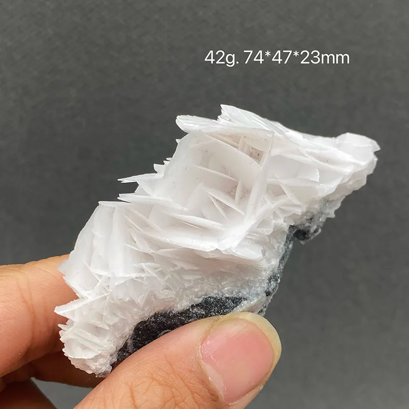 100% natural white flake calcite (fluorescent effect pink) raw stone mineral specimen healing crystal stone gemstone collection