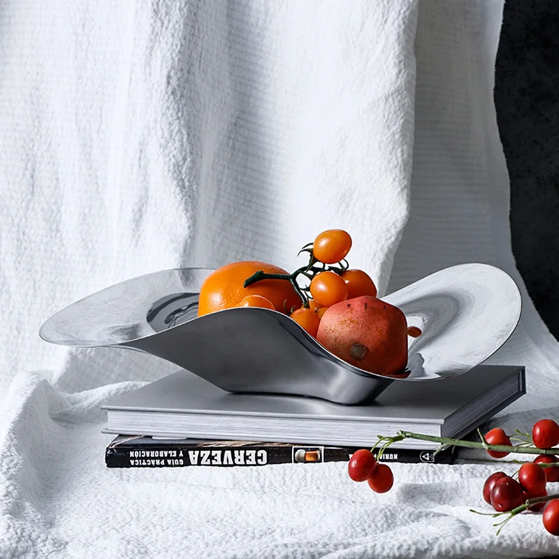 

Household Decorative Stainless Steel Fruit Plate Creative Nordic Dessert Tray Table Cake Candy Serveware Dish Snack Bowl Silver