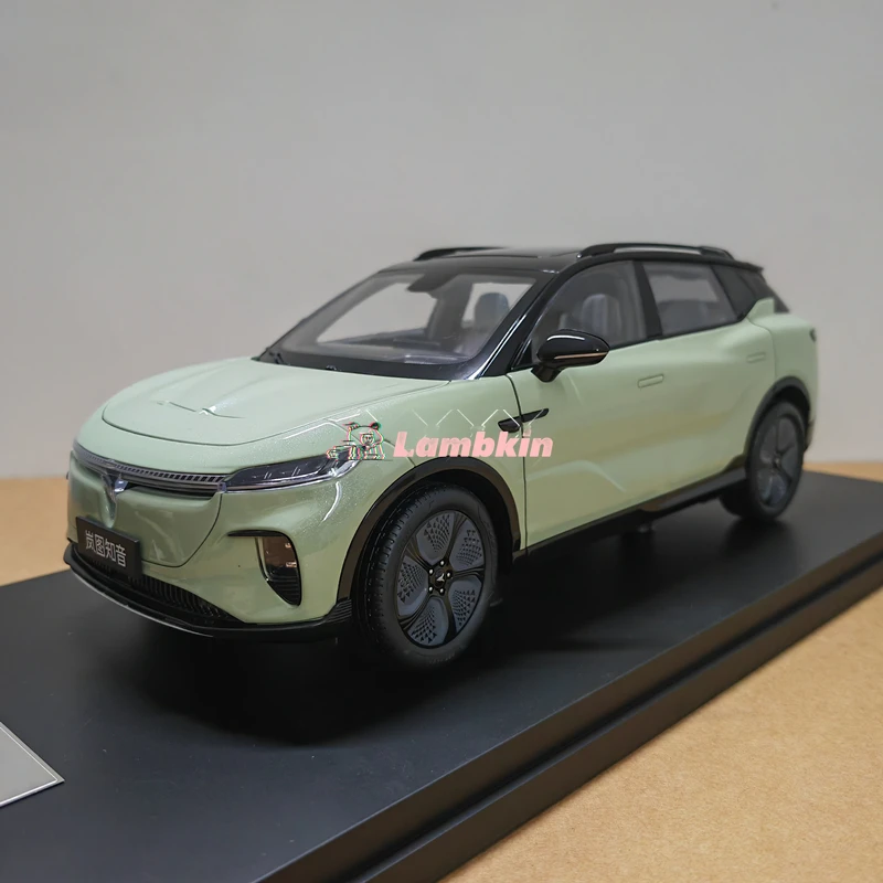 

Оригинальная модель автомобиля Dongfeng Lantu Zhiyin 1:18, бесплатный электрический автомобиль, внедорожник, модель автомобиля из сплава, коллекция подарок