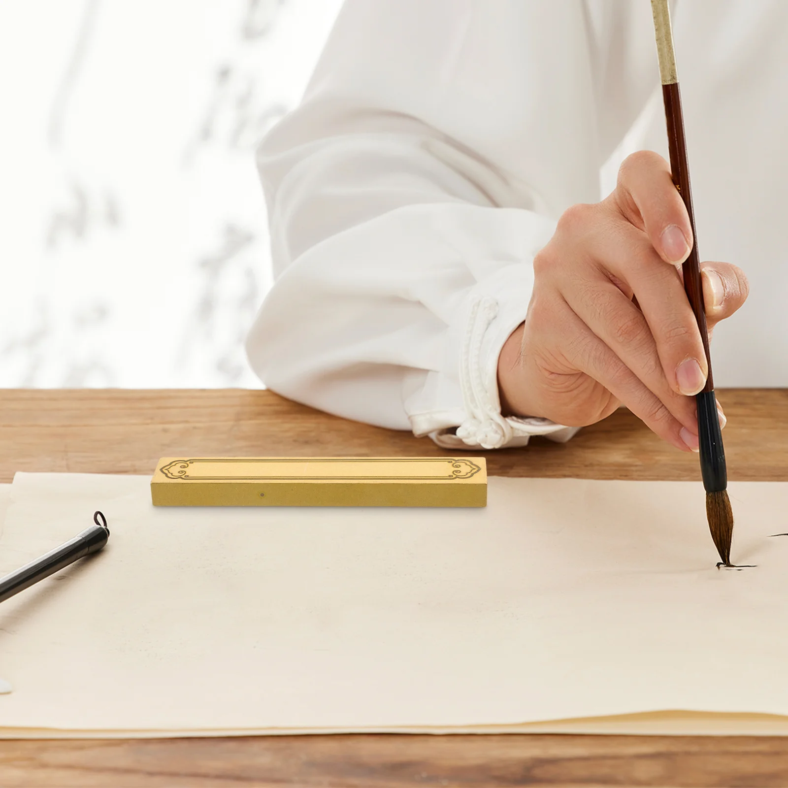 

Brass Paperweight Metal Chinese Calligraphy Tool Thick Heavy Paper Weight for Desk Drawing Practice Stationery