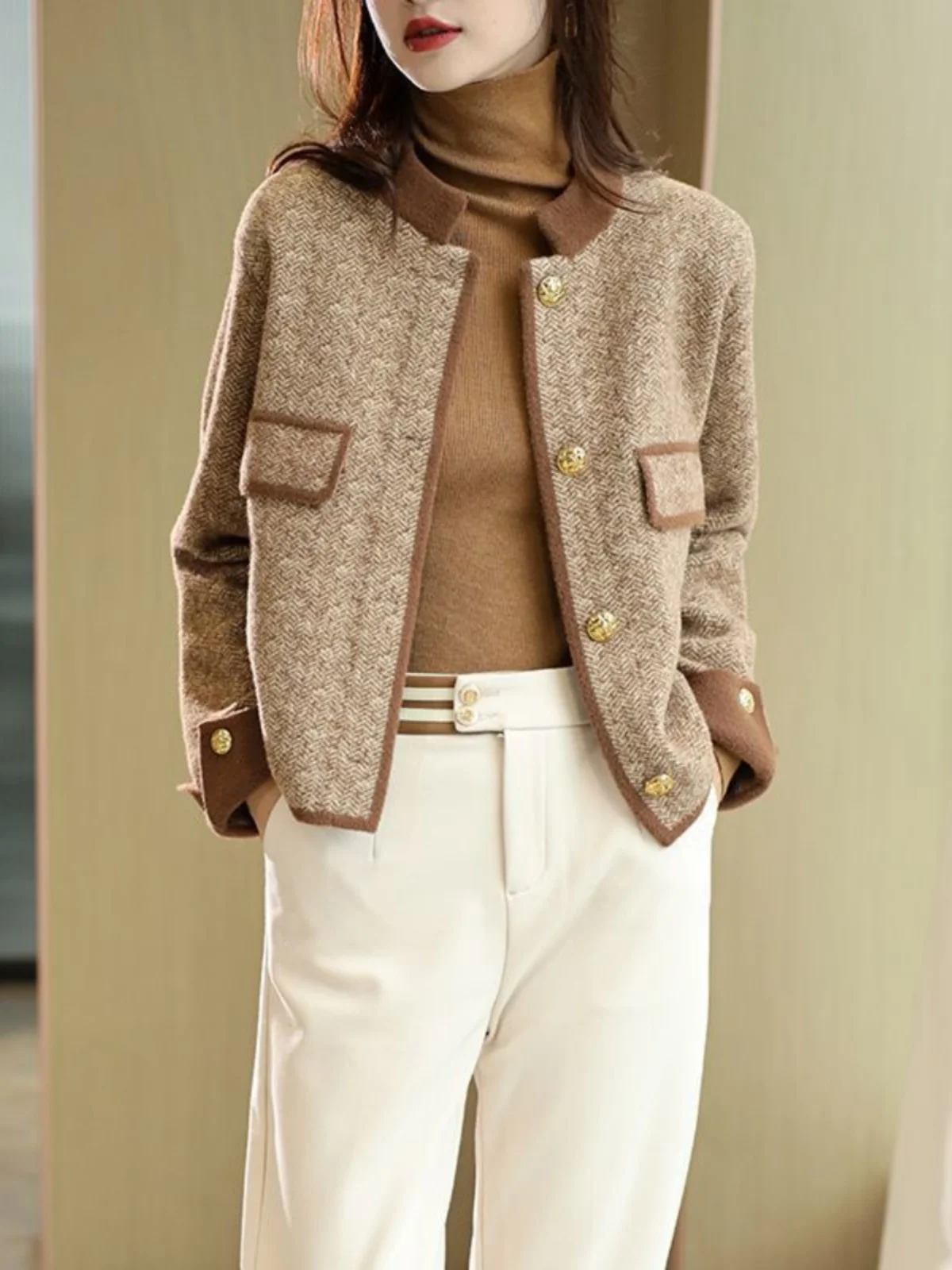 novo-estilo-casaco-curto-de-la-tricotado-feminino-gola-redonda-estilo-elegante-primavera-2026-personalidade-coreana-com-detal