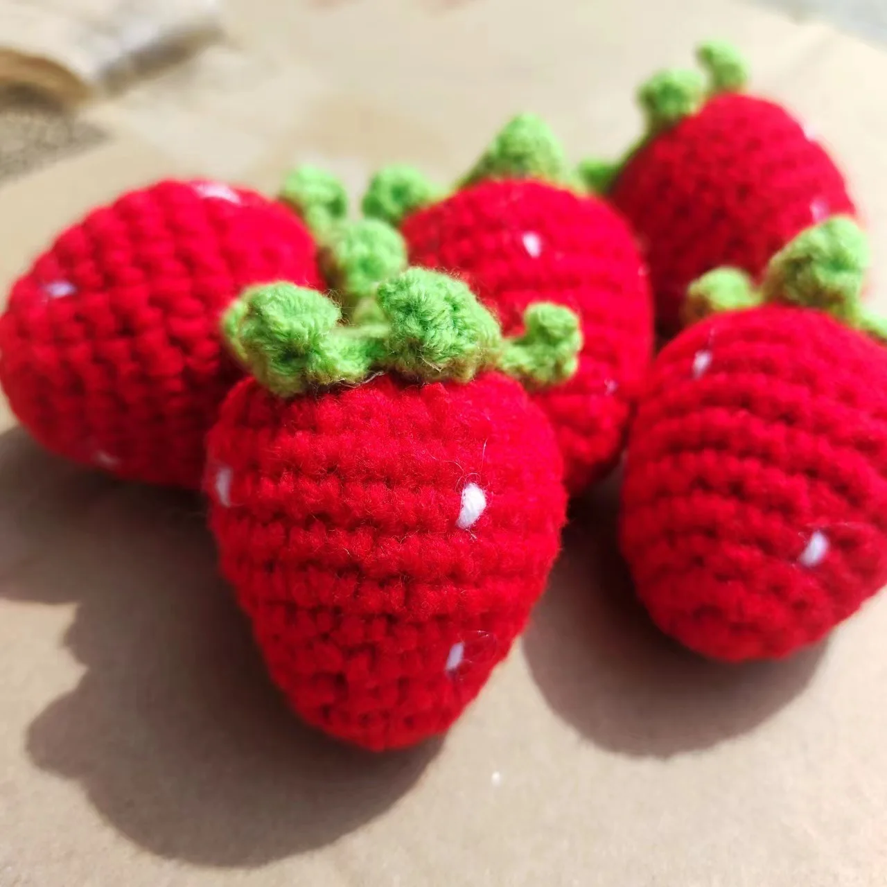 1pc Red Wool Cute Fruit Strawberry Knitted Strawberry Fruits Knitting Supplies Cartoon Hand Knitted Strawberry for Decoration