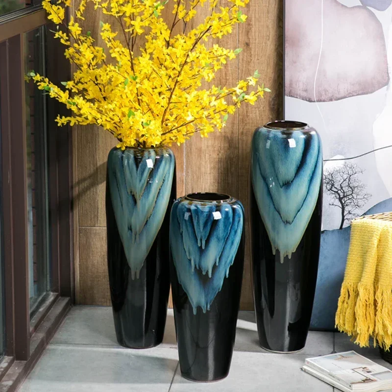 Chinese Ceramic Vases for Art Exhibition Large Floor-standing Ornaments Flower Vase Creative Unique Household Vase for Hotel