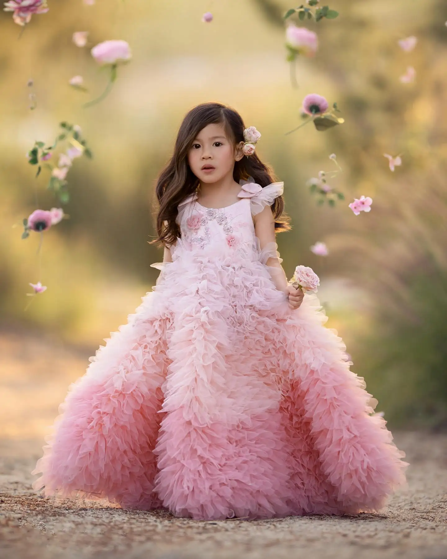 Extra Puffy Pink Ball Gown Flower Girl Dresses Tiered Ruffles Kids Birthday Gowns Beads Children Wedding Party Guest Dress