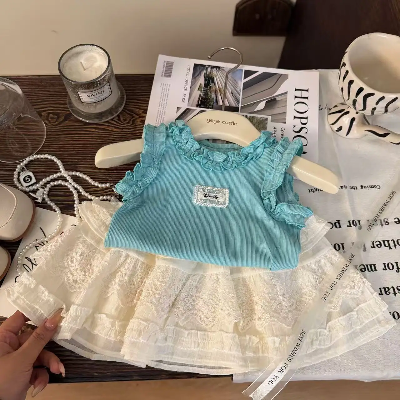 

Korean version 2026 new summer girls' mushroom edge vest French lace skirt two-piece set trendy