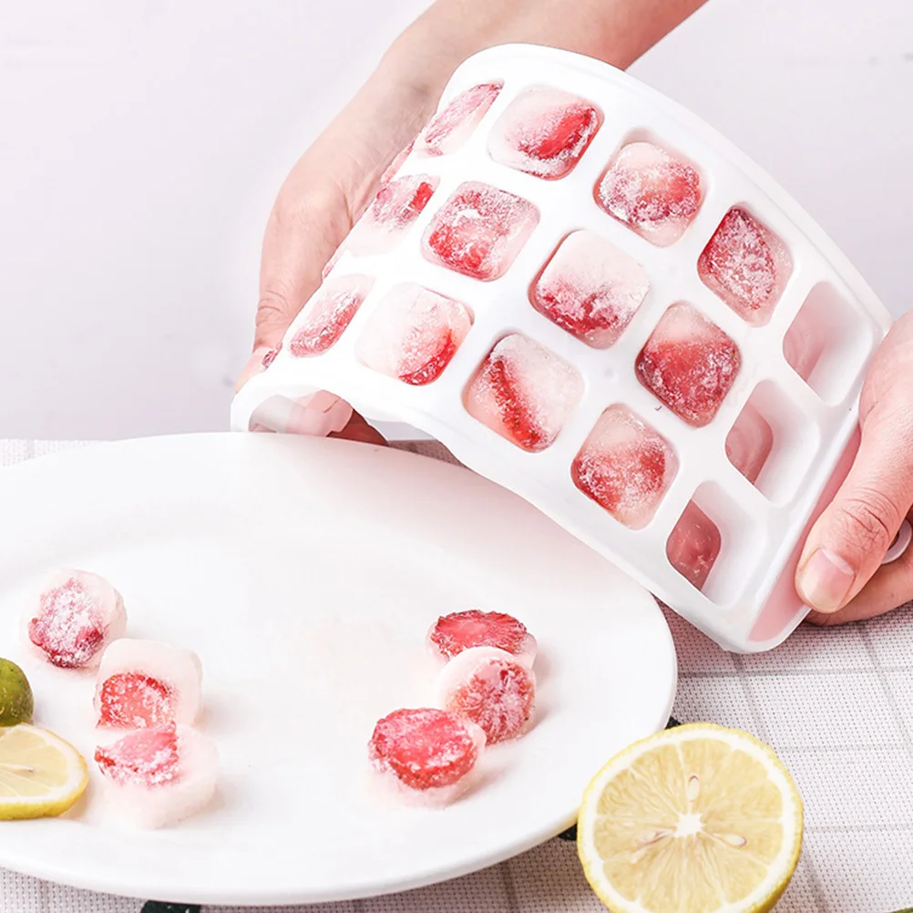 

2Pcs Ice Cube Molds Assorted Color Easy Clean DIY Ice Making Trays for Home Bar Restaurant Hotel Use Baking Molds