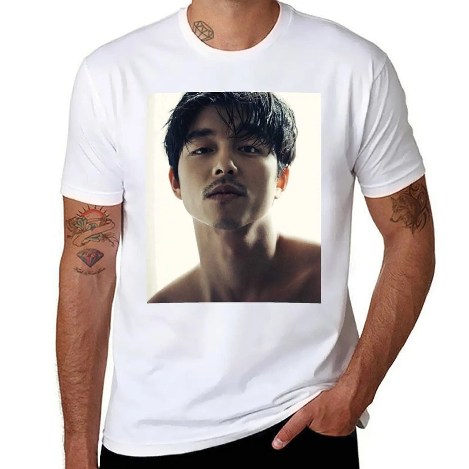 

Gong Yoo hot T-Shirt man tshirt cotton t shirt man T-Shirt