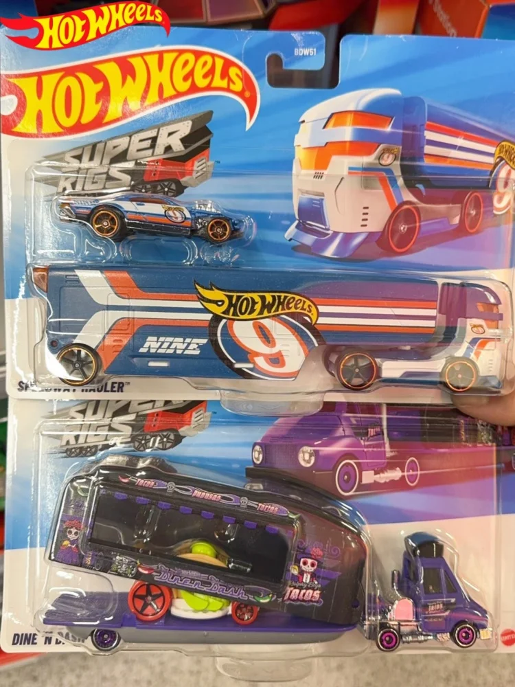 Hot Wheels Transformers Transformerstrack Fleet New Optimus Prime Ultra Magnus Volvo 240 Drift 1/64 Diecast Car Model Toy Gift view 6