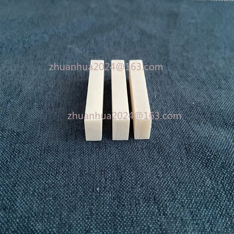 2 Stück Buffalo Rinderknochen Messergriff Waagen Platten DIY Schnitzmaterial 60 * 16 * 9 mm