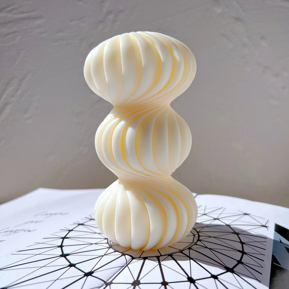 

Round Wave Twirl Taper Spiral Silicone Mould Swirl Pillar Candle Molds Geometric Abstract Decorative Wavy Soy Wax Mold