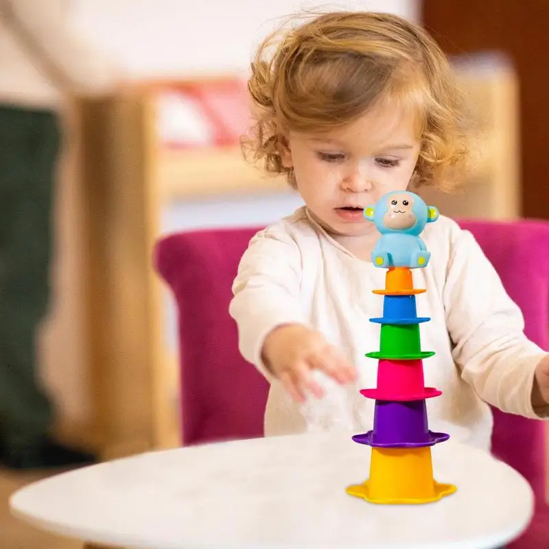 Tazze impilabili per bambini Giocattolo da bagno Nidificazione Arcobaleno Tazze d'acqua per bambini per il bagno Giocattoli d'acqua impilabili per bambini Ragazze Amici Famiglia