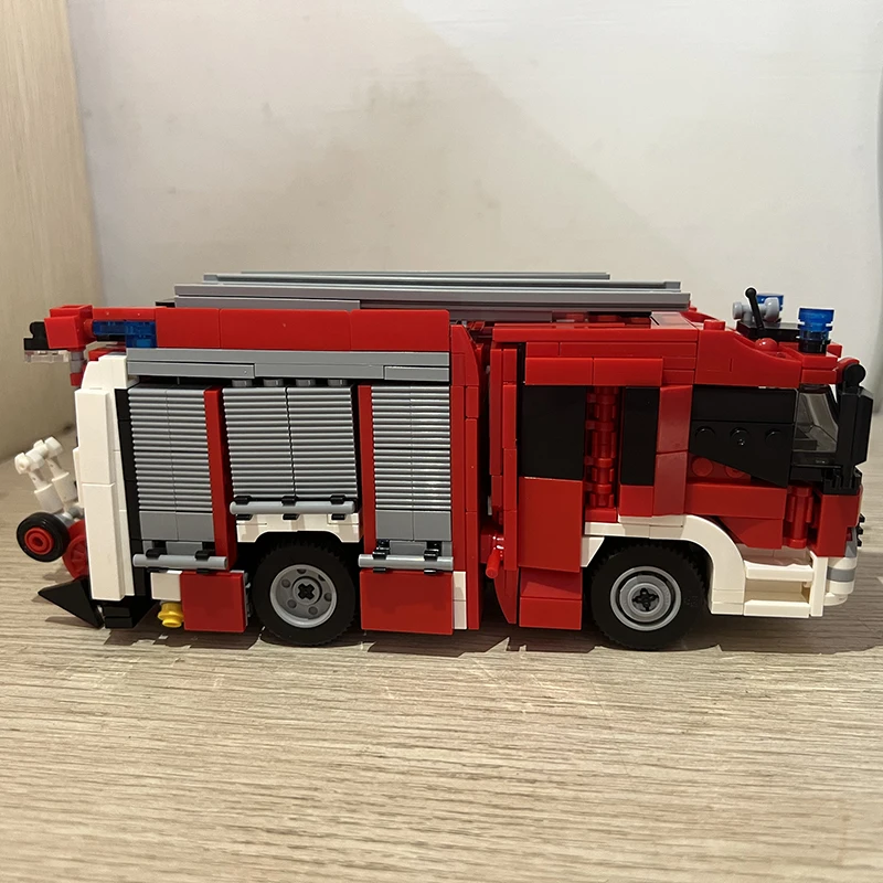 MOC- 137461   Modelo de bomberos, serie de rescate urbano, juguetes DIY, bloques de construcción, regalo para niño, más de 1000 Uds.