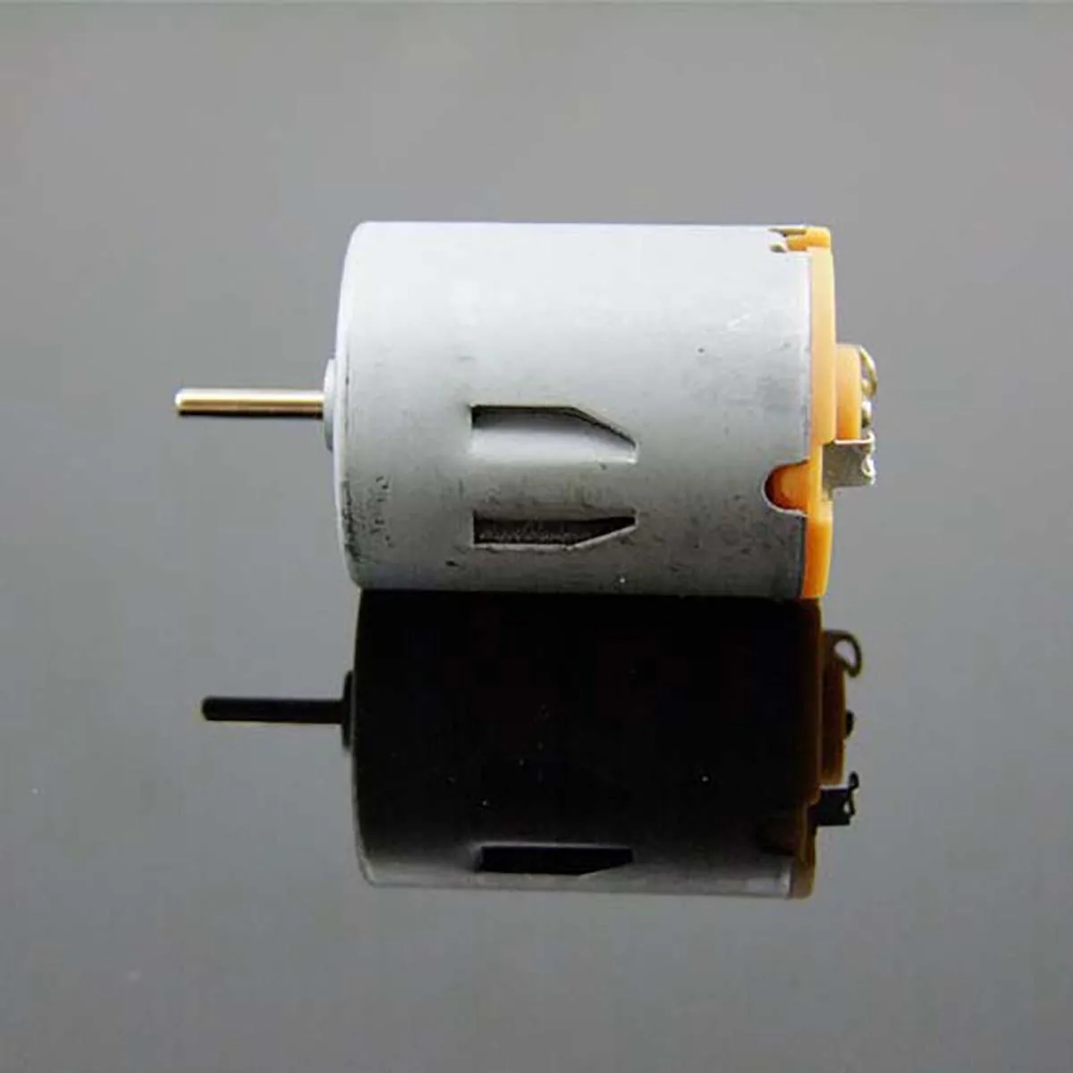 1Pcs R280 Micro DC Motor 3V~9V Carbon Brush Motor Toy Tank Motor Remote Control Boat DIY Model Accessories