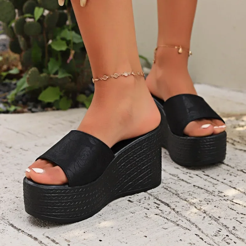 Sandals Summer 2024 New Women Slippers Wedges Platform Beach Flip Flops Trend High Heels Ladies Shoes Pumps Thick Slides Mujer