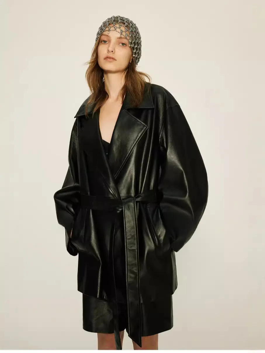 Minimalistischer Revers-Lederjackenmantel für Damen, importierter, pflanzlich gegerbter Lamm-Trenchcoat aus echtem Leder mit Spitze