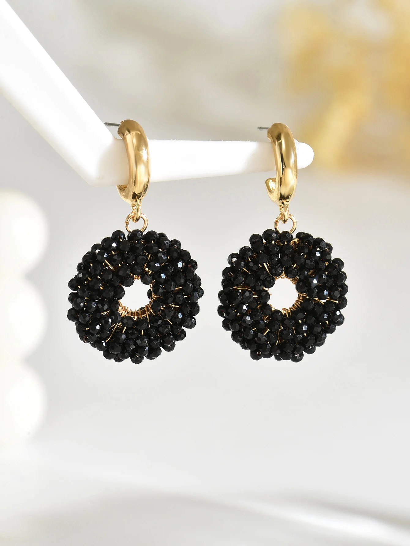 Bohemian Vintage Minimalist Resort-Style Handmade Beaded Round Dangle Earrings Suitable for women to wear daily, at parties, dan view 5