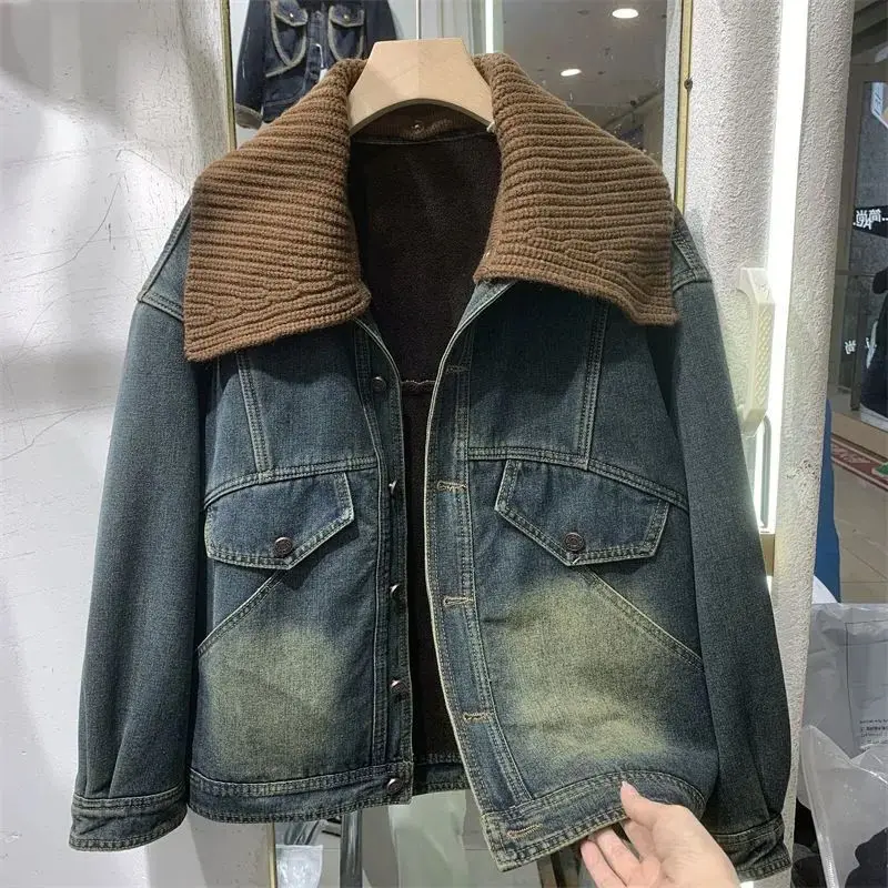 

Velvet thick denim jacket women autumn and winter new retro design sense kintted spliced laple collar short jacket trendy