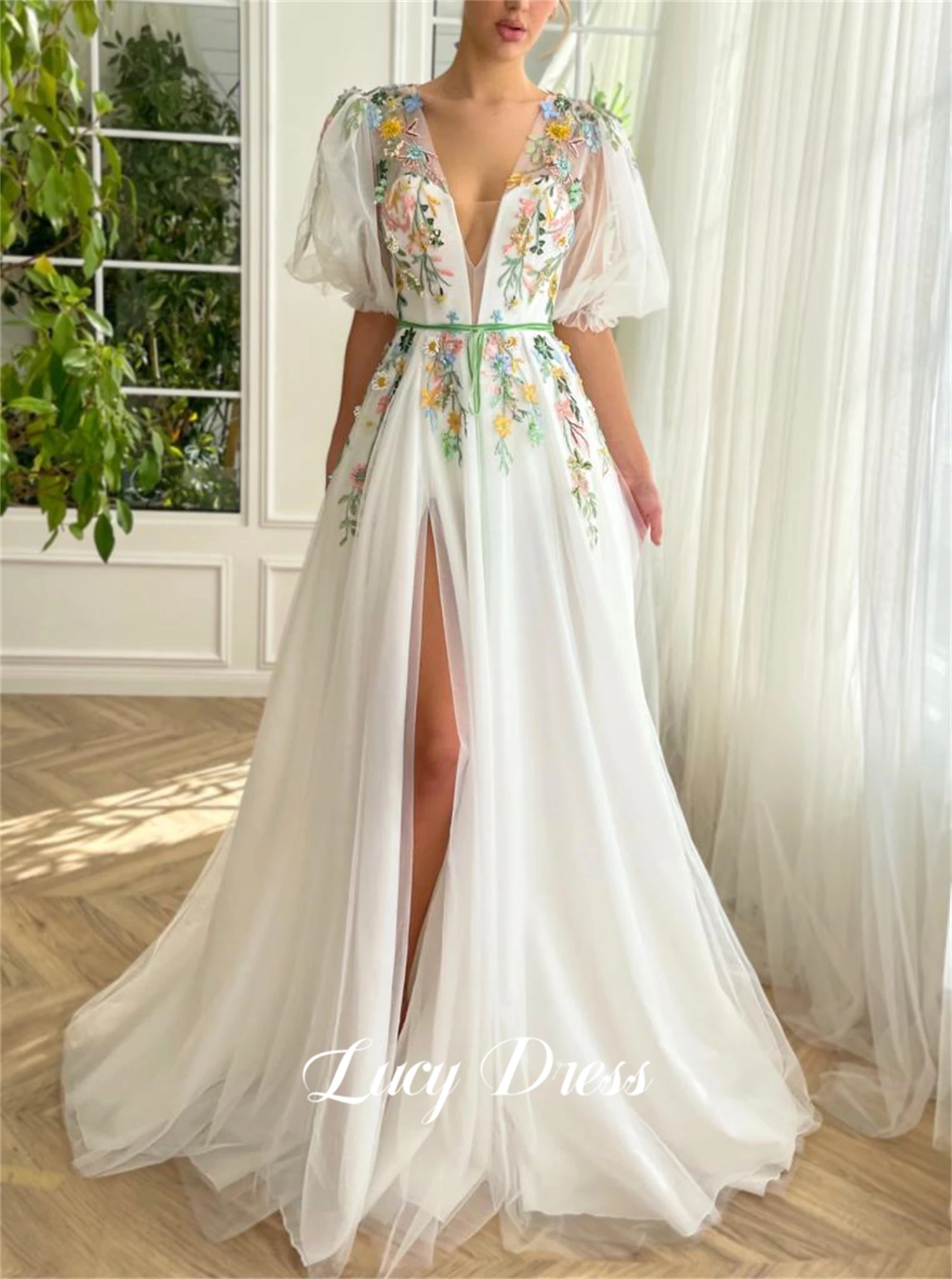 Lucy Wedding dresses Wedding Party Line A Floral Embroidery Fabric Luxurious Evening Dresses Elegant Women 2024 Customized