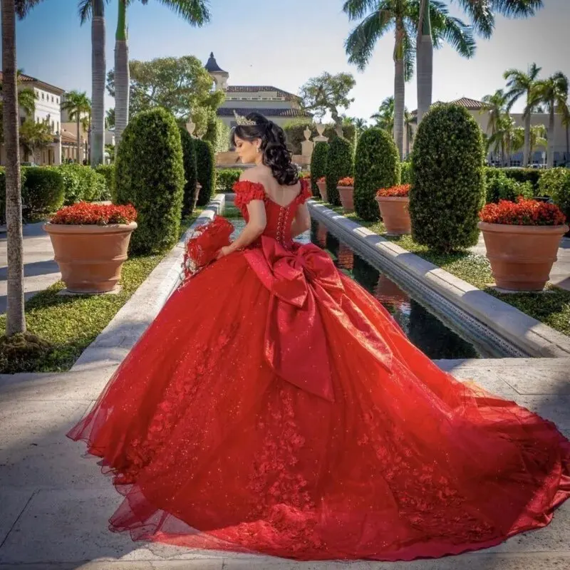 Vestidos de quinceañera rojos, vestido de baile con hombros descubiertos, dulce 16 flores 3D con lazo grande, vestidos de fiesta de celebridades personalizados