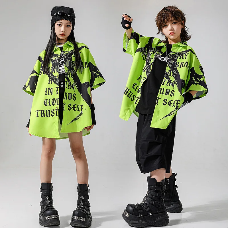

Boys Kpop Hip Hop Clothing Sets Green Short Sleeve Shirt Oversize Top Black Tactical Shorts Girls Streetwear Jazz Dance Costume