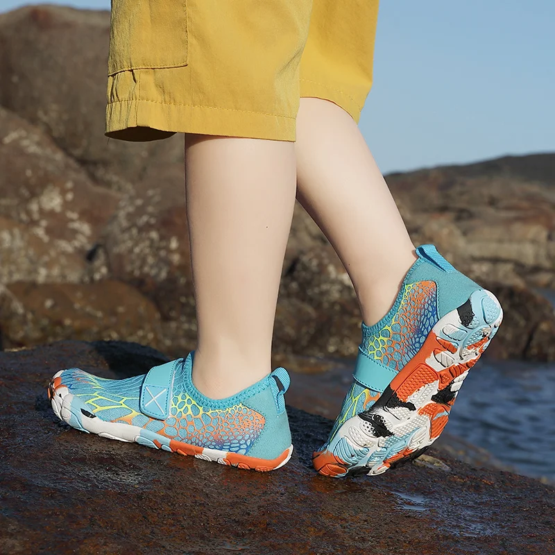 أحذية الشاطئ الناعمة التي لا تسمح بالتهوية للأطفال ، أحذية المياه للأطفال ، أحذية حافي القدمين في الهواء الطلق ، هوك وحلقة ، الأولاد والبنات ، الصيف ، حجم 28-36